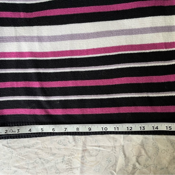 EWM Black and Pink V-Neck Striped Sweater - Picture 4 of 9